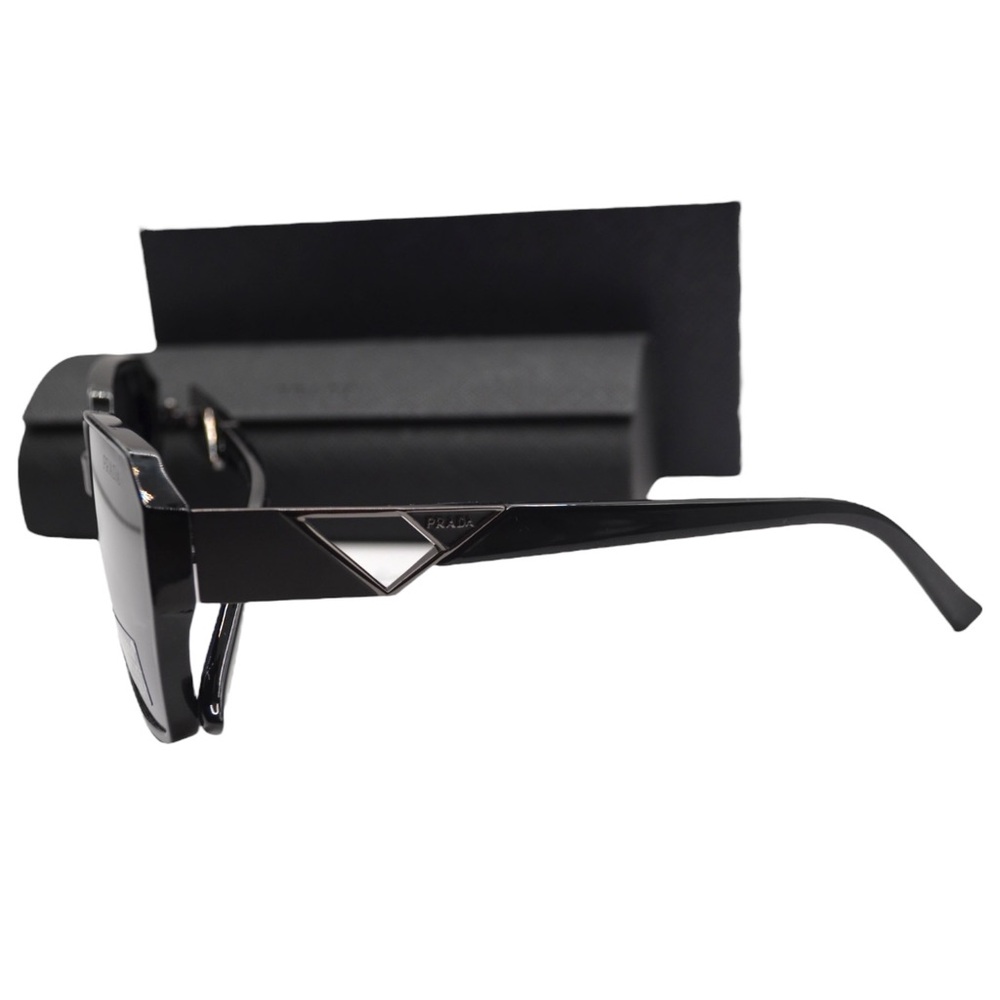 Prada Women’s Polarized Sunglasses | Black/Gunmetal | Gray-Purple Gradient - Picture 5 of 16